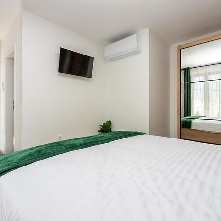 Villa Antani With Heated Pool, Sauna & Jacuzzi Crikvenica Eksteriør billede