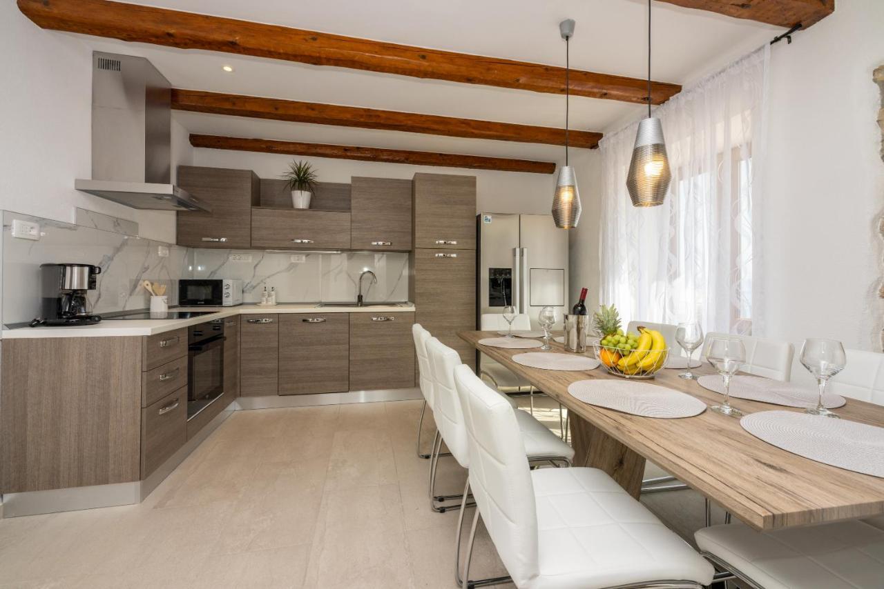 Villa Antani With Heated Pool, Sauna & Jacuzzi Crikvenica Eksteriør billede