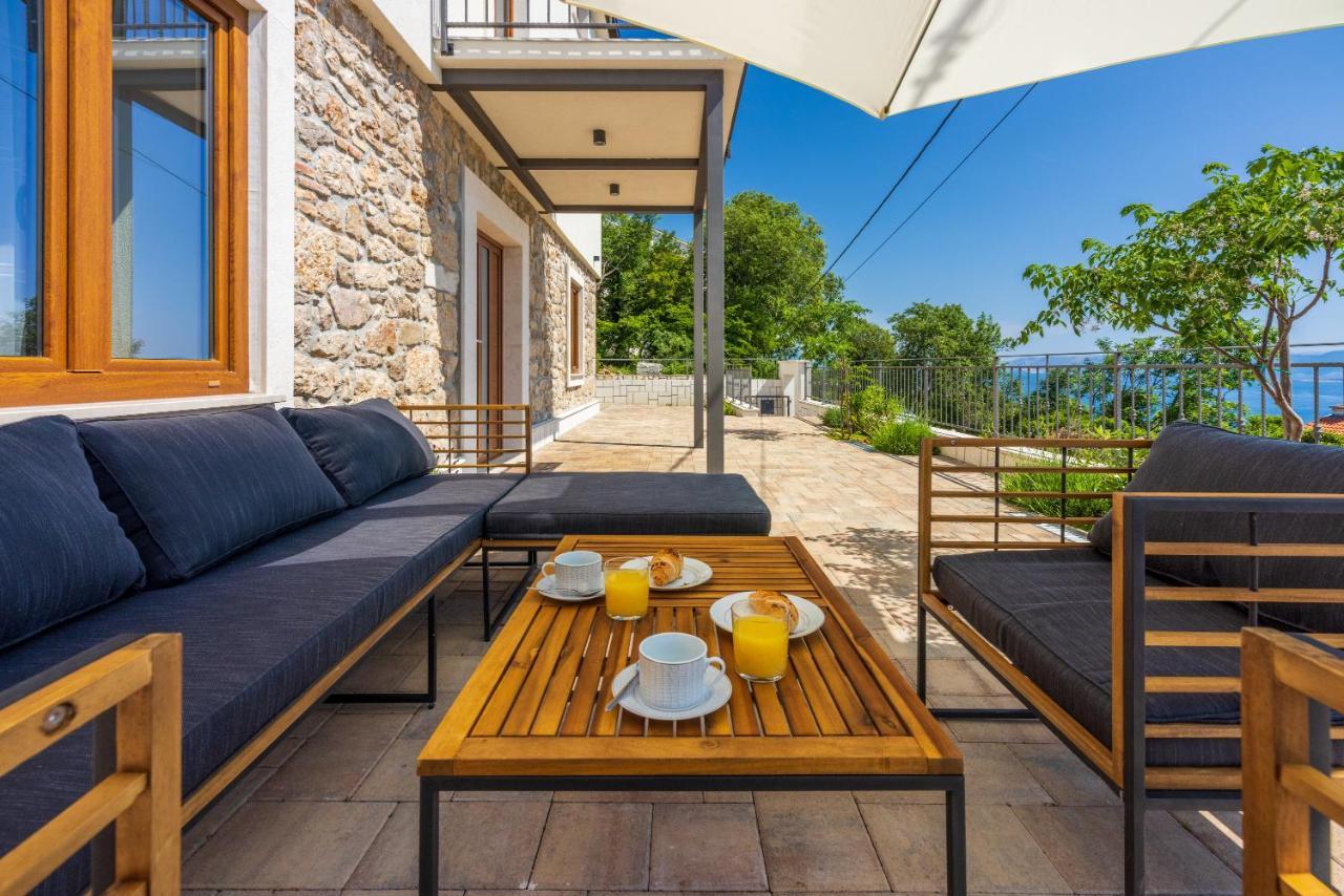 Villa Antani With Heated Pool, Sauna & Jacuzzi Crikvenica Eksteriør billede