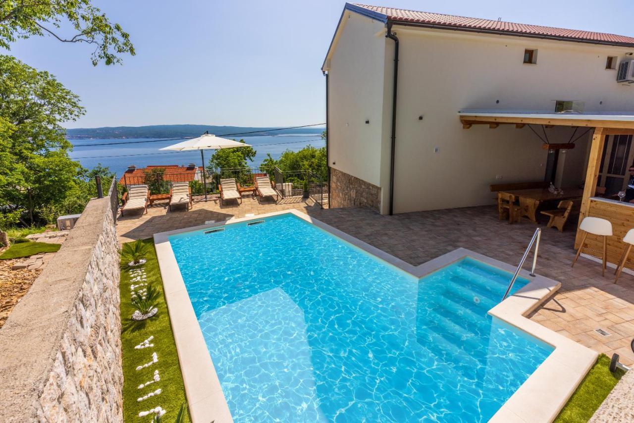 Villa Antani With Heated Pool, Sauna & Jacuzzi Crikvenica Eksteriør billede