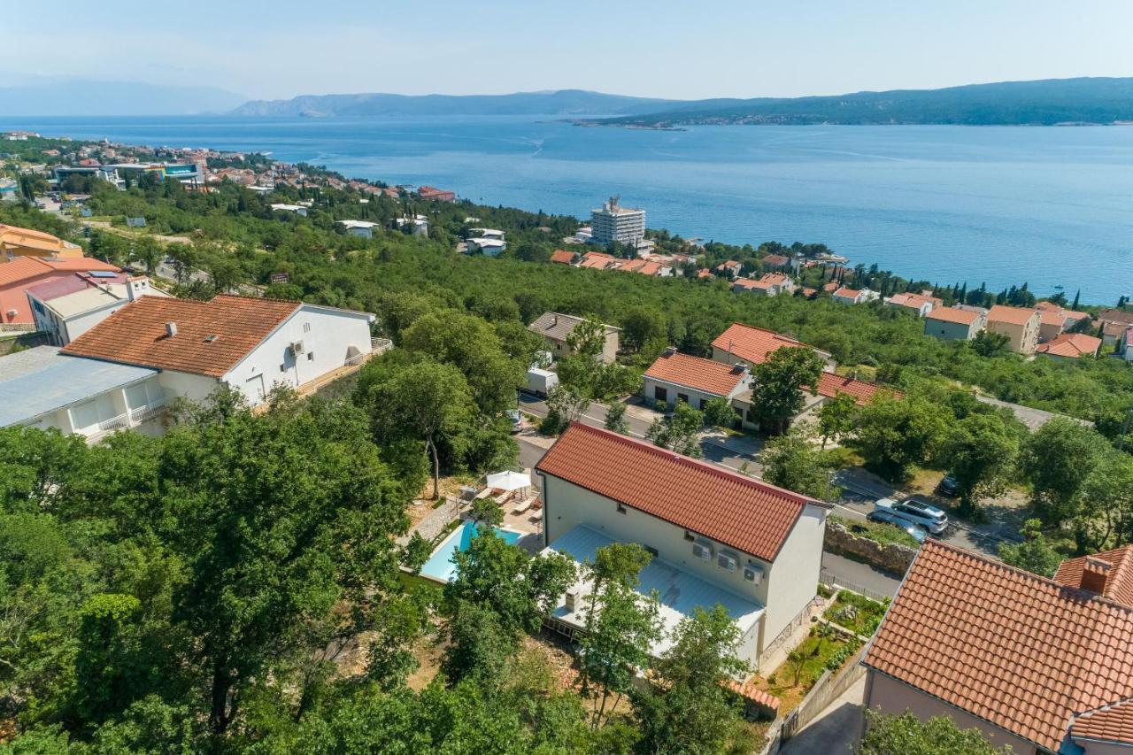 Villa Antani With Heated Pool, Sauna & Jacuzzi Crikvenica Eksteriør billede