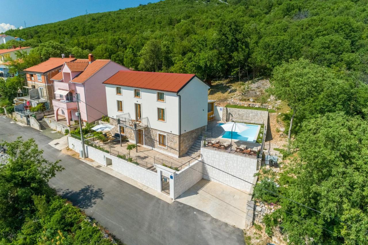 Villa Antani With Heated Pool, Sauna & Jacuzzi Crikvenica Eksteriør billede